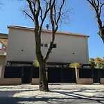 Sara Residence